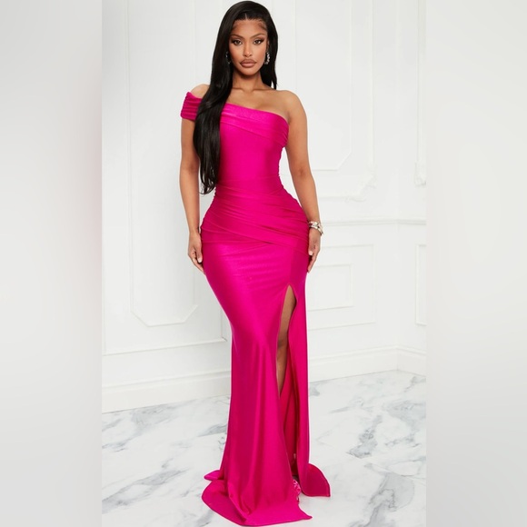 Fuchsia Maxi dress - Picture 2 of 7